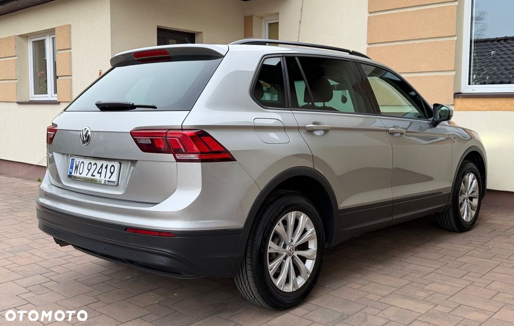 Volkswagen Tiguan 2.0 TDI SCR 4Motion (BlueMotion Tech) Comfortline - 4