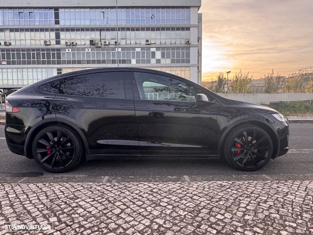 Tesla Model X P100D - 1