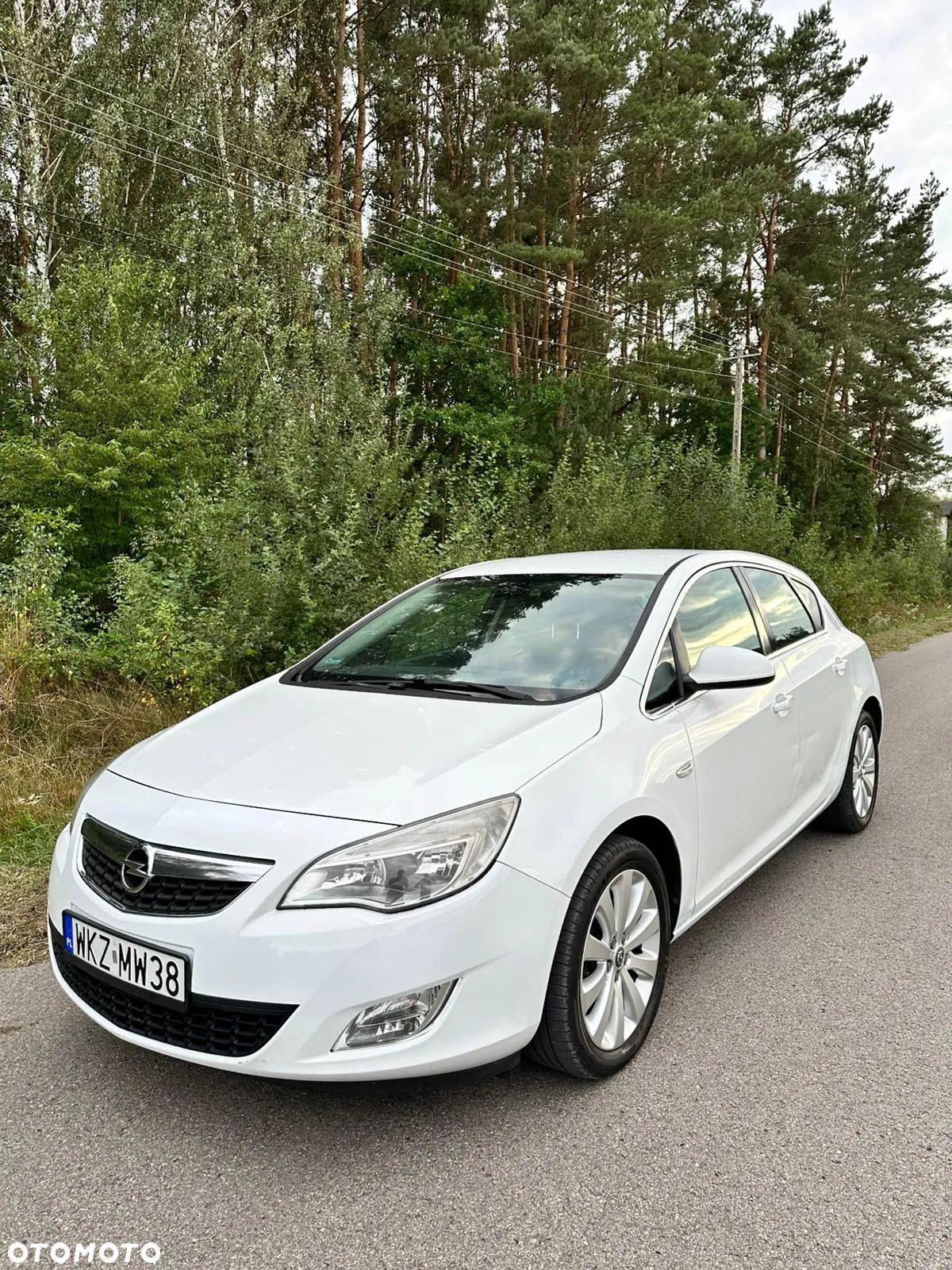 Opel Astra IV 1.4 T Cosmo - 1