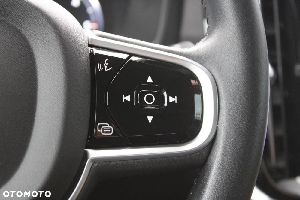 Volvo V60 - 25