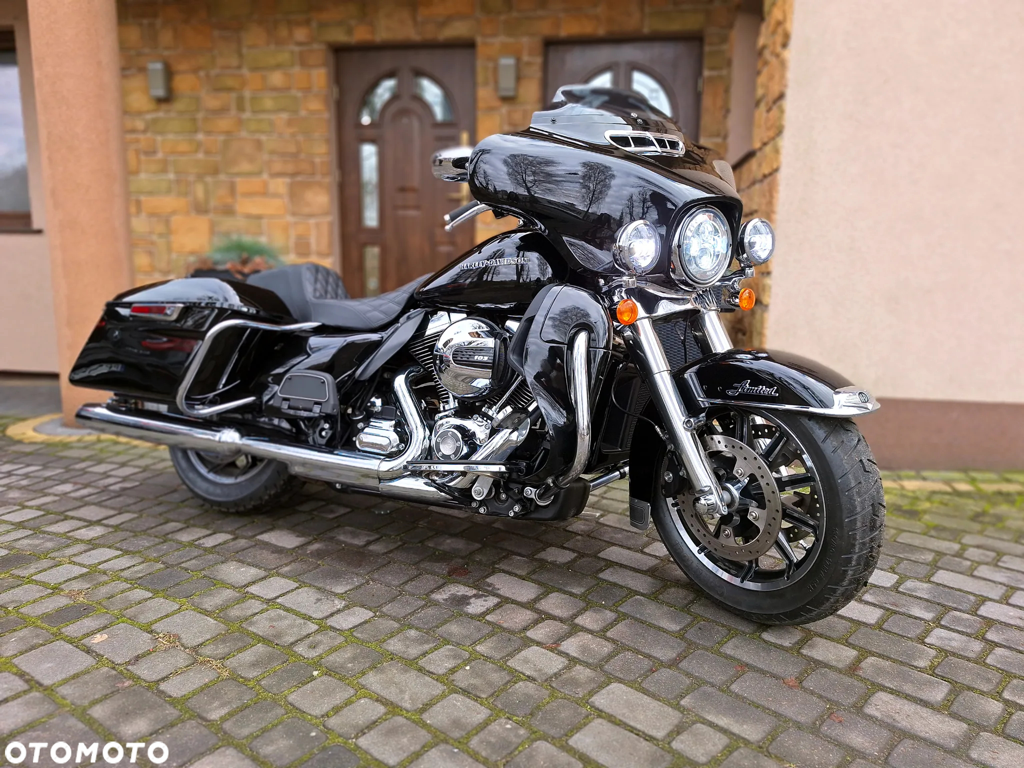 Harley-Davidson Touring Electra Glide - 2