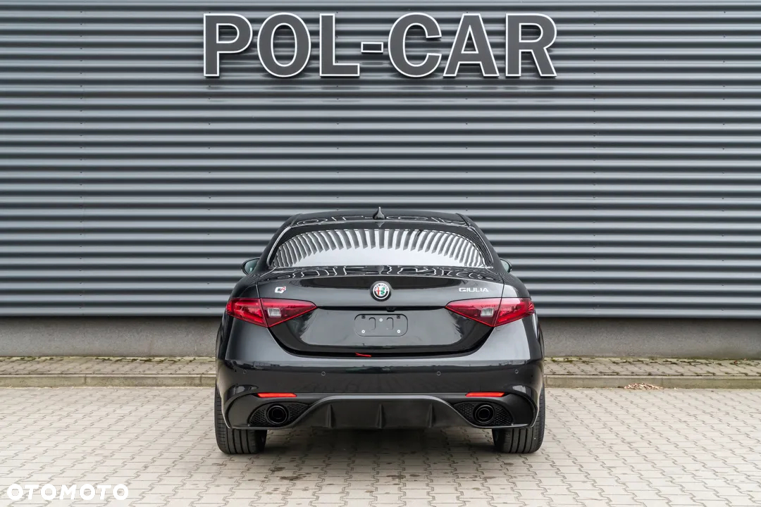 Alfa Romeo Giulia 2.0 Turbo Veloce Q4 - 15