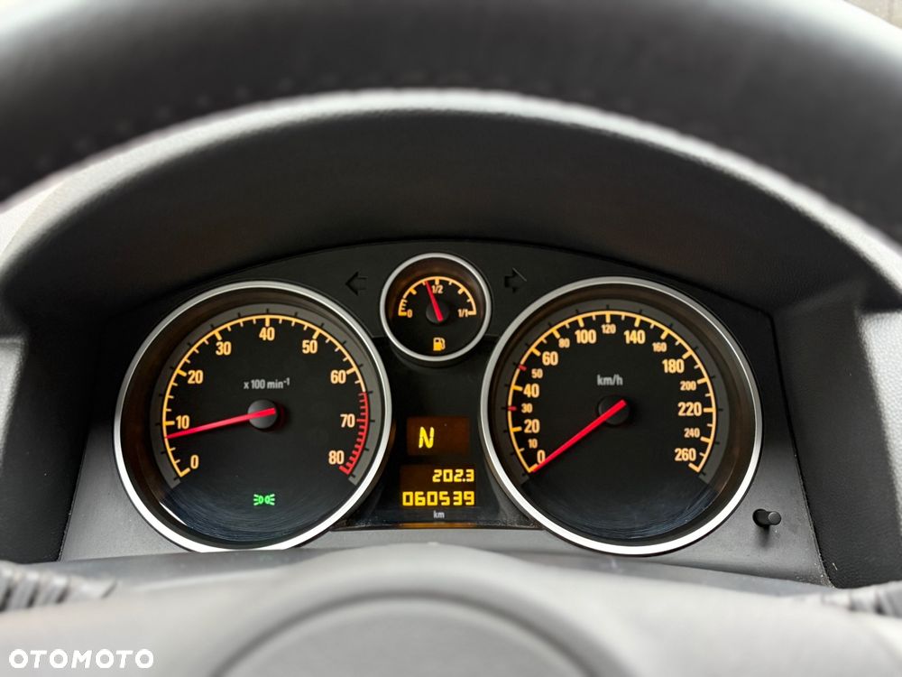 Opel Astra 1.6 Enjoy Easytronic - 22