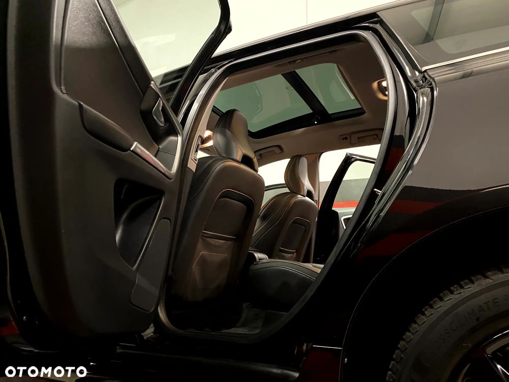 Volvo XC 60 D4 Drive-E Ocean Race - 21