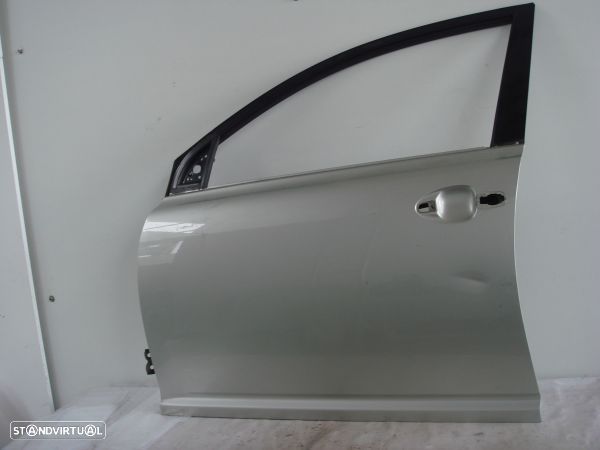 Porta Frente Esq Toyota Avensis (_T25_)
