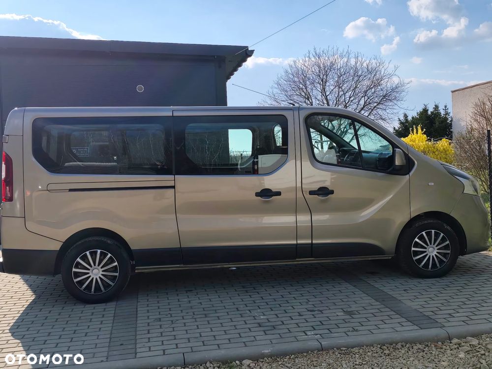 Renault Trafic - 1