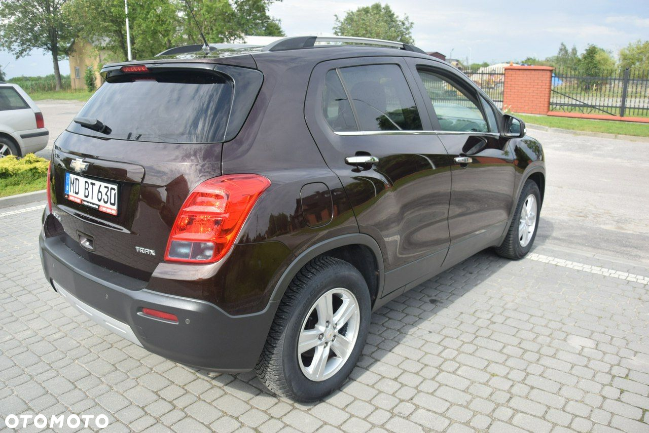 Chevrolet Trax 1.4 T LS - 32