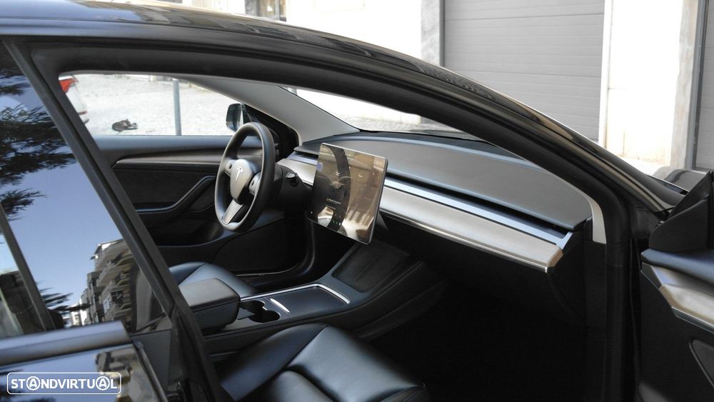 Tesla Model 3 Long Range Tração Traseira - 24
