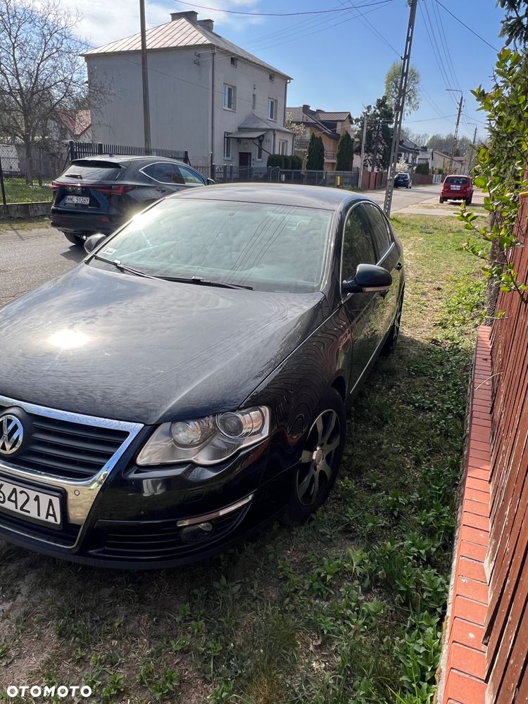 Volkswagen Passat 1.8 TSI Comfortline - 2