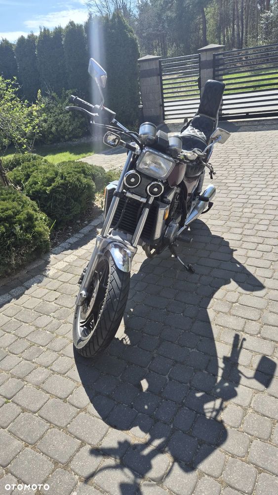 Honda VF - 3