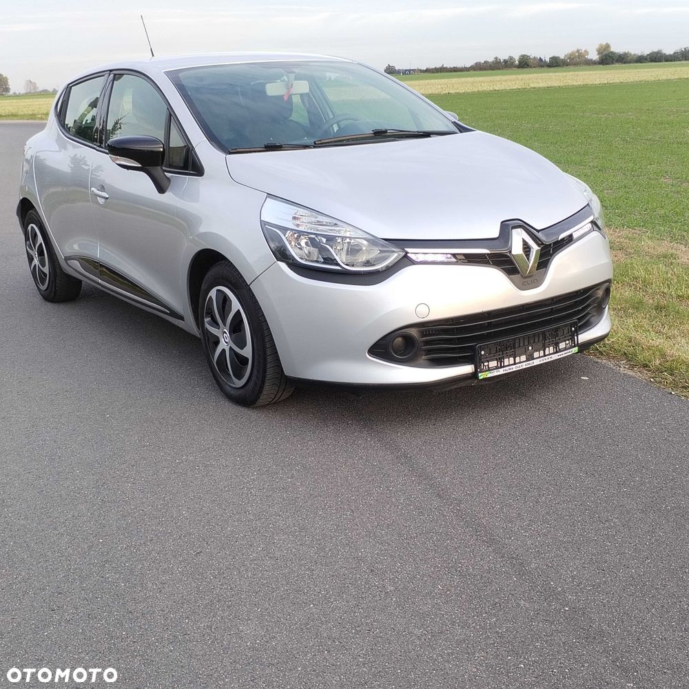 Renault Clio - 1
