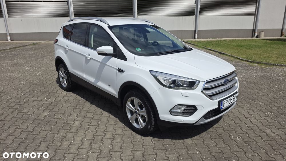Ford Kuga 2.0 TDCi 4x4 Titanium - 2