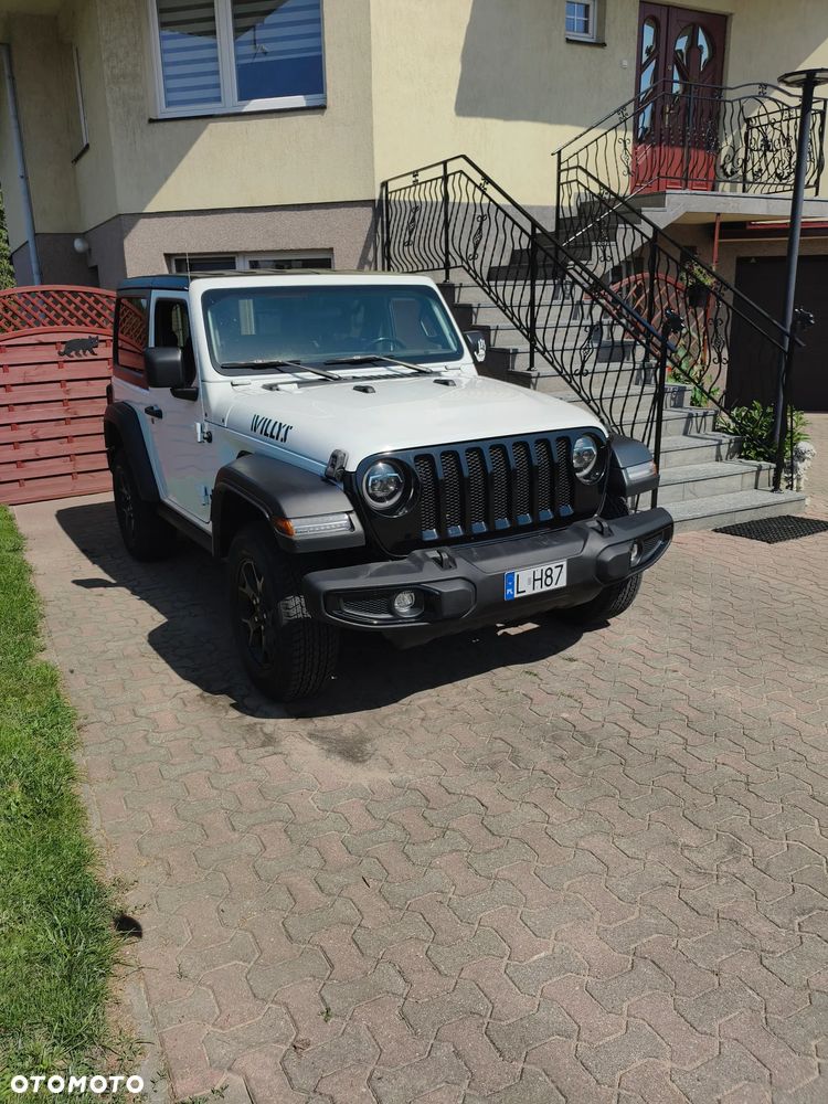 Jeep Wrangler - 1