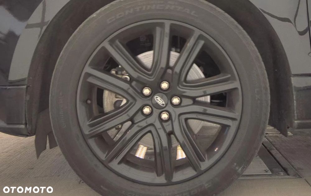 Ford Edge - 11