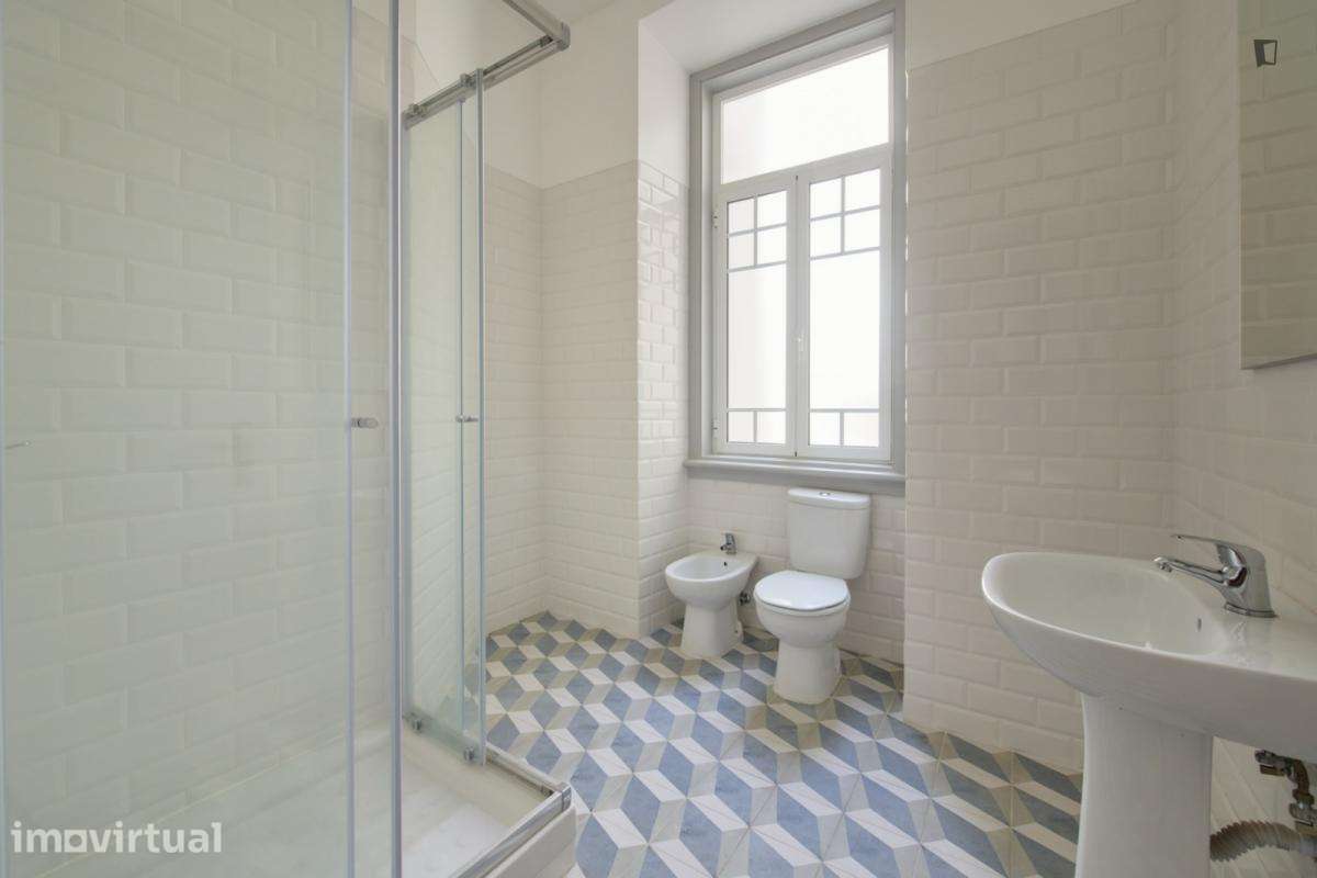 Quarto - localizado em Saldanha Lisbon - Grande imagem: 4/35