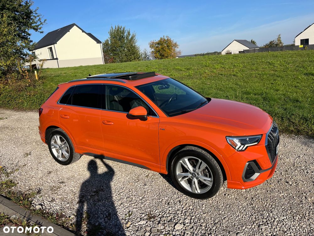 Audi Q3 - 18