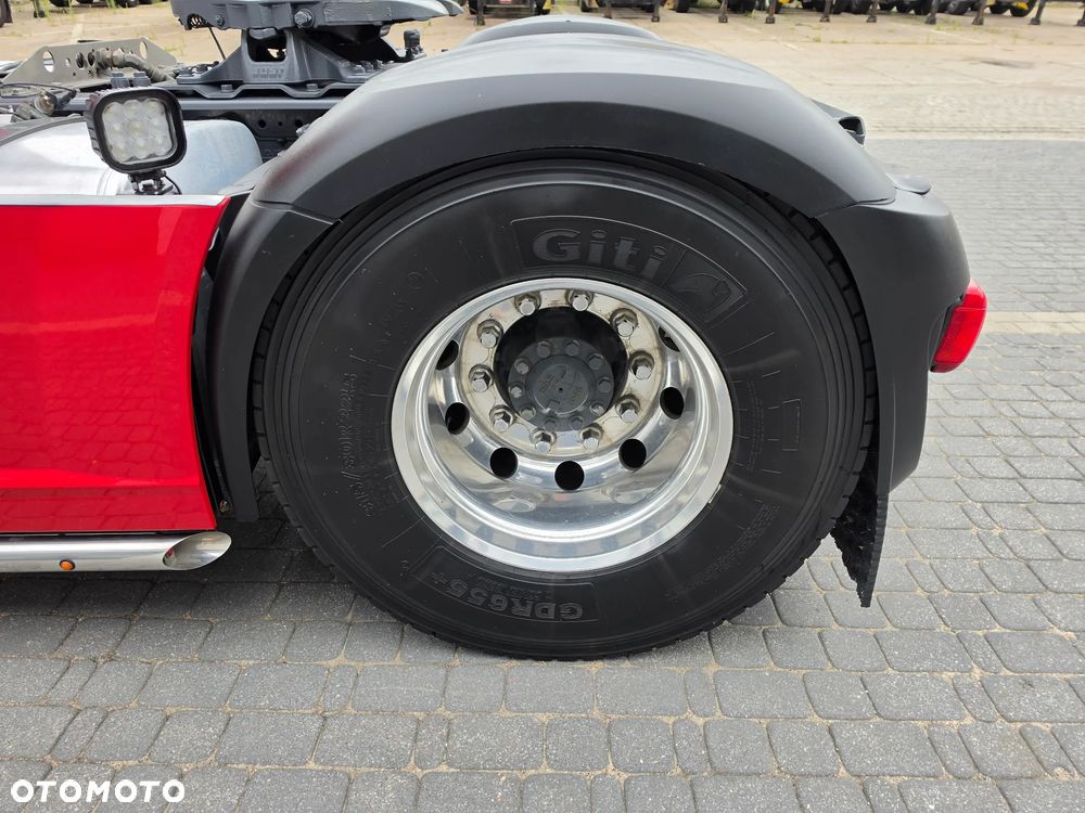 DAF Xf530// HYDRAULIKA // MIEDZYOSIE //IMPORT NIEMCY//HALOGENY//SKÓRY//FELGIALCOA//4PODUSZKI TYŁ // SERWIS DAF//UDOKUMETOWANY PRZEBIEG // - 13
