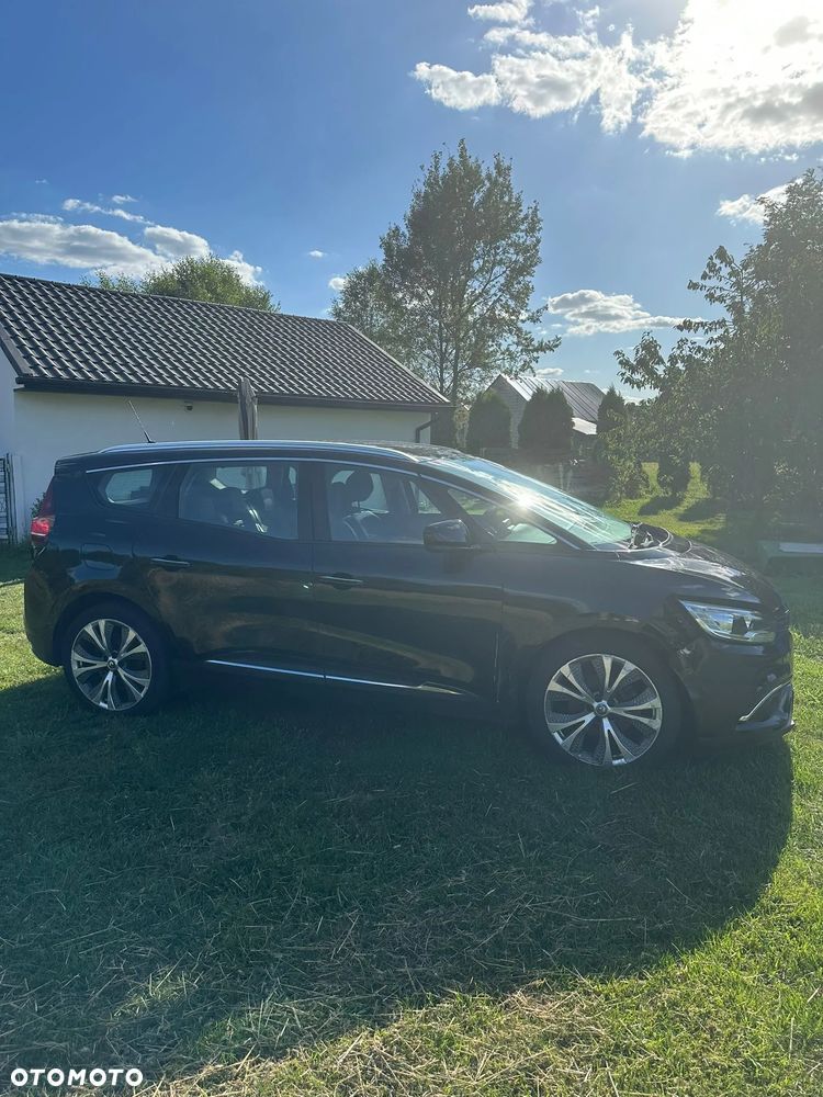 Renault Grand Scenic - 8