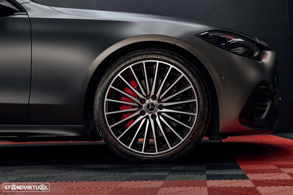 Mercedes-Benz C 300 d AMG Line - 11