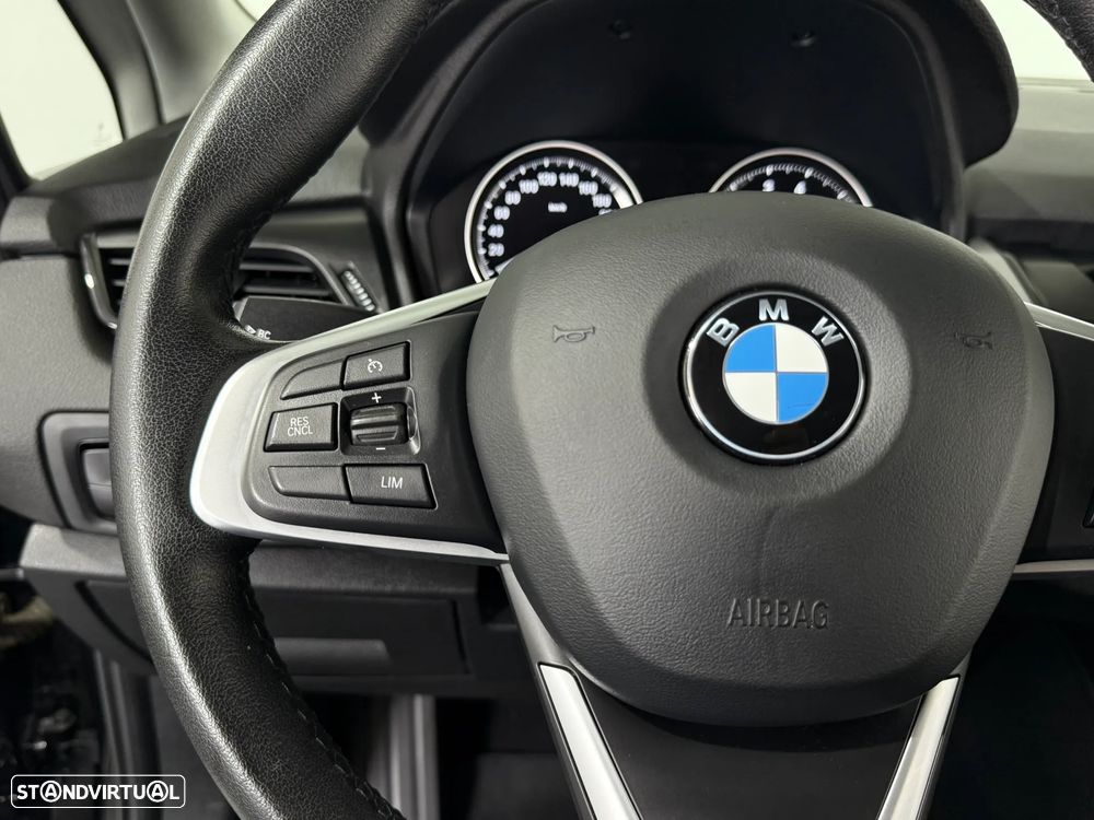 BMW 225xe Active Tourer Advantage - 24