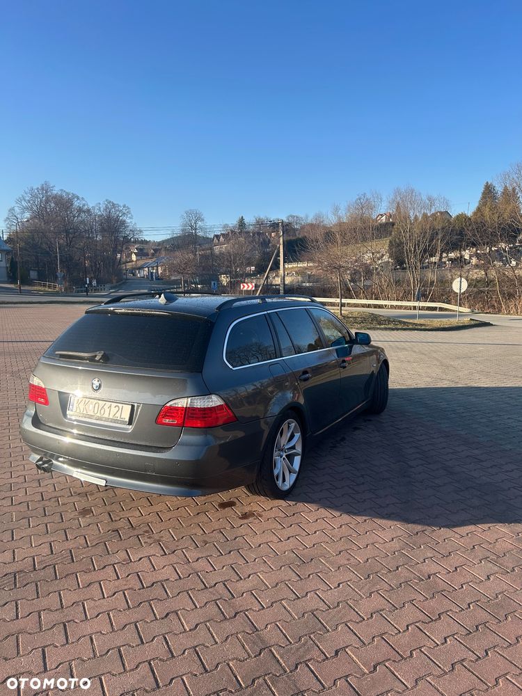 BMW Seria 5 525i Edition Exclusive - 2