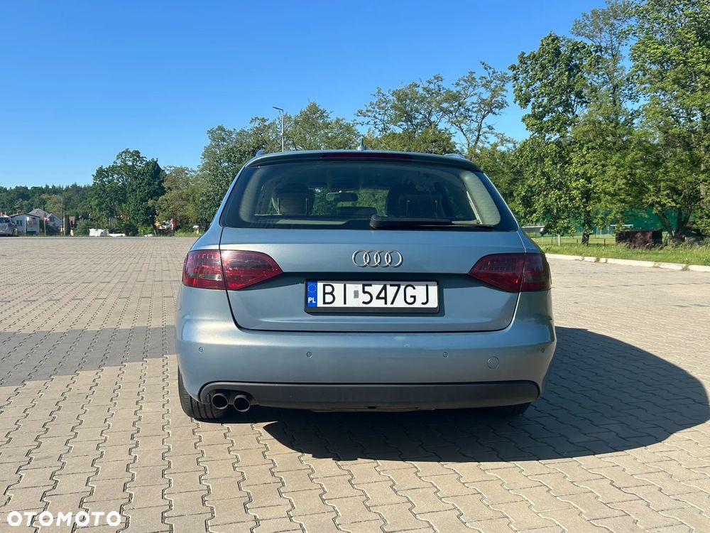 Audi A4 Avant 2.0 TDI - 4
