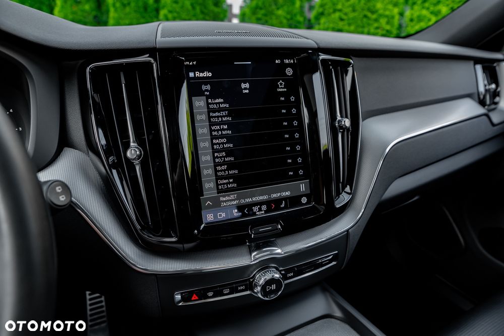 Volvo XC 60 B5 D AWD Geartronic RDesign - 32