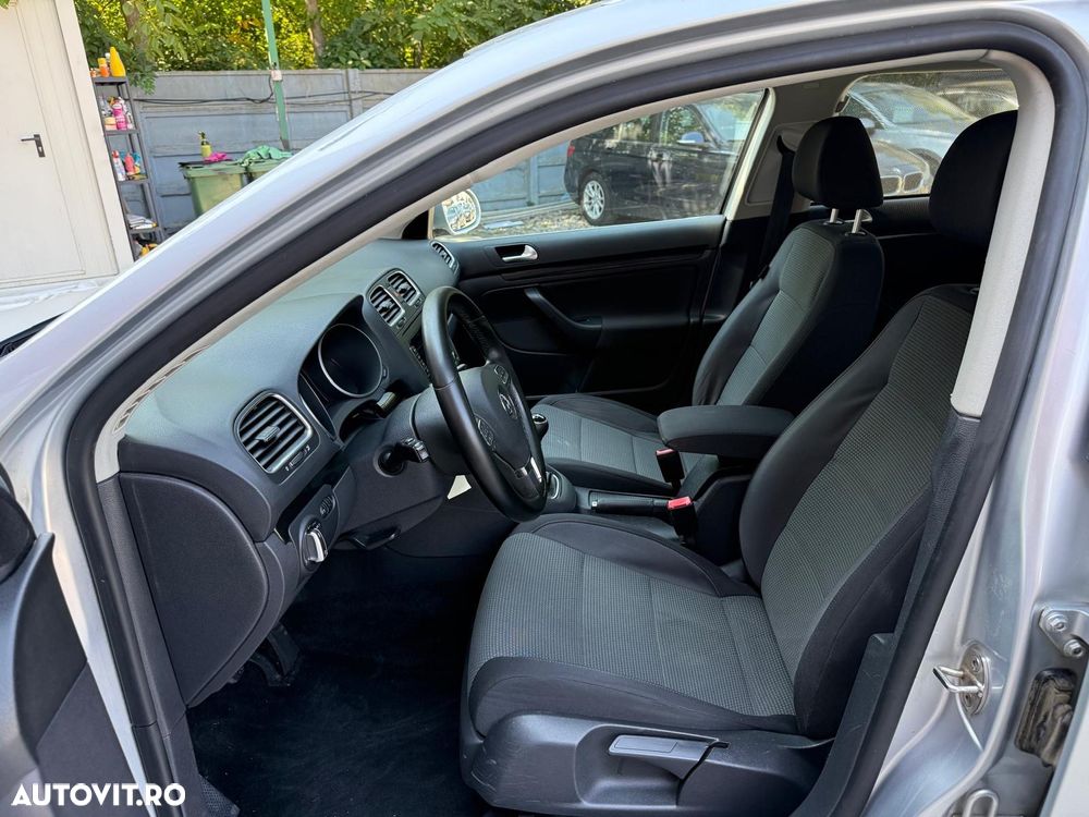 Volkswagen Golf - 15