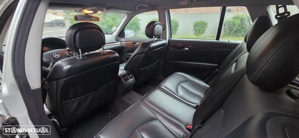 Mercedes-Benz E 220 CDi Elegance - 23