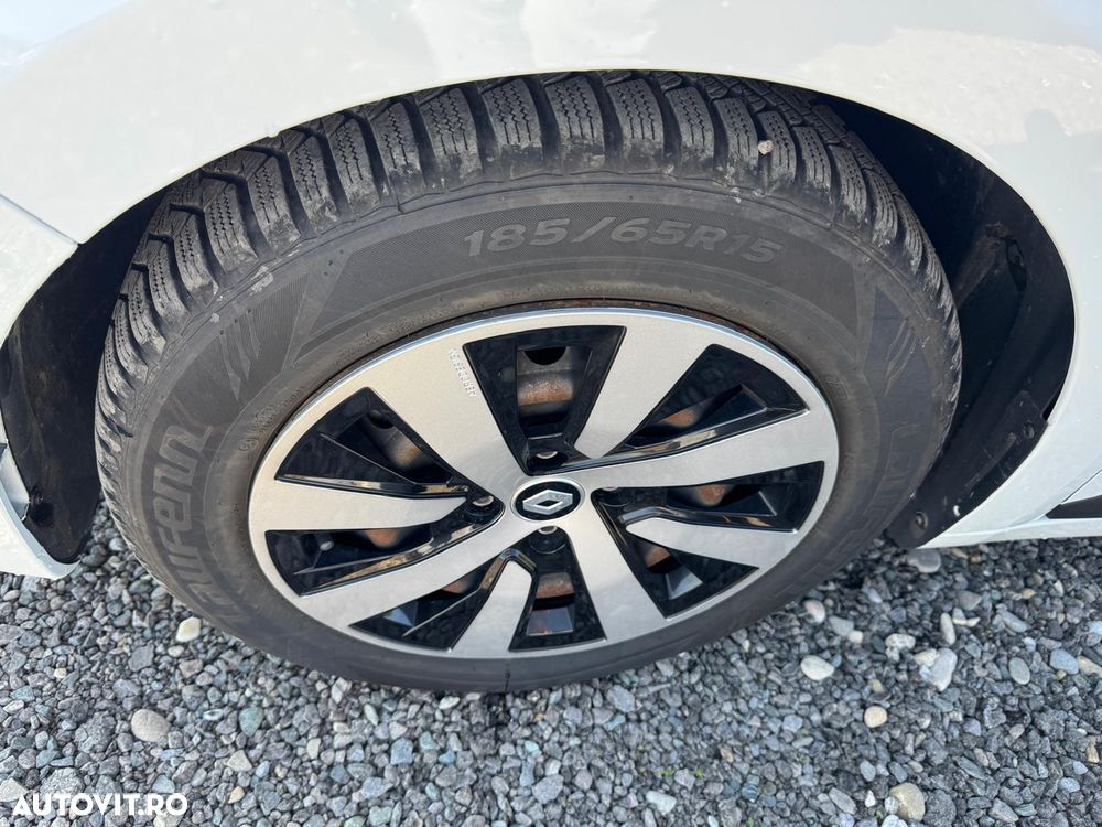 Renault Clio V full hybrid 145 Equilibre - 15