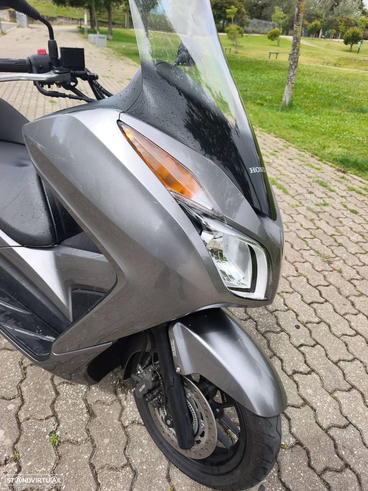 Honda Forza 300 Abs - 8
