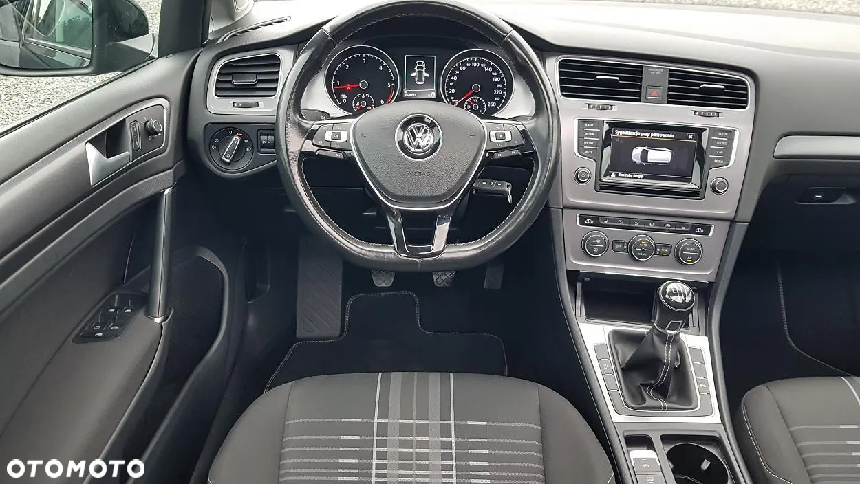 Volkswagen Golf Variant 2.0 TDI BlueMotion Technology Lounge - 19