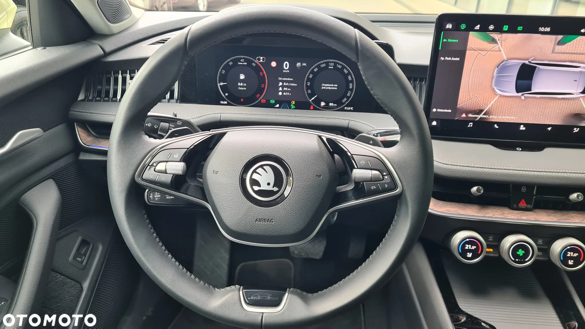 Skoda Superb 2.0 TDI SCR 4x4 L&K DSG - 16