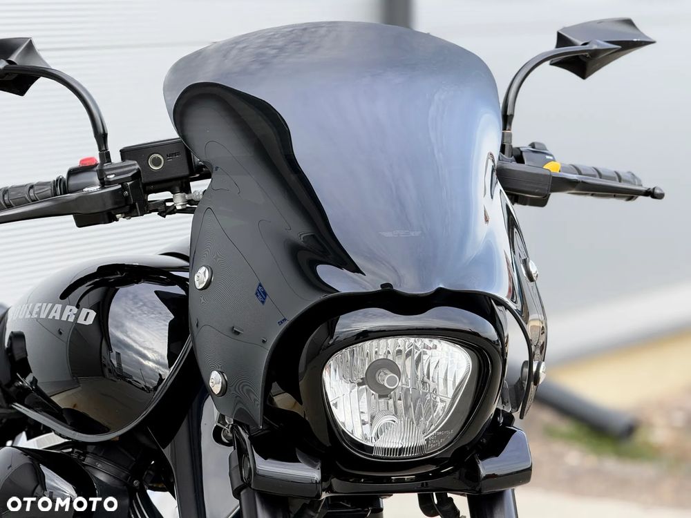 Suzuki Boulevard - 34
