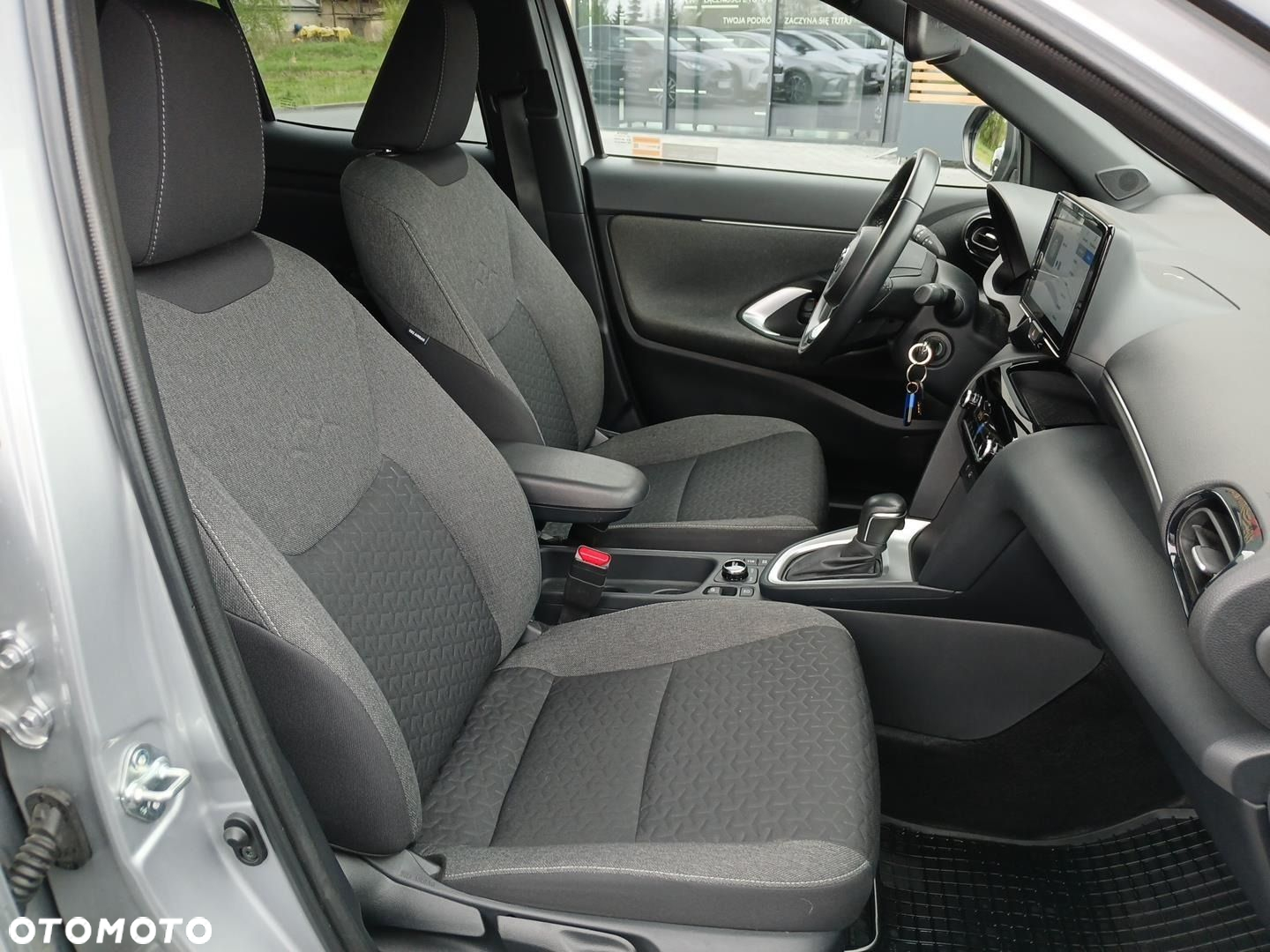 Toyota Yaris Cross - 19