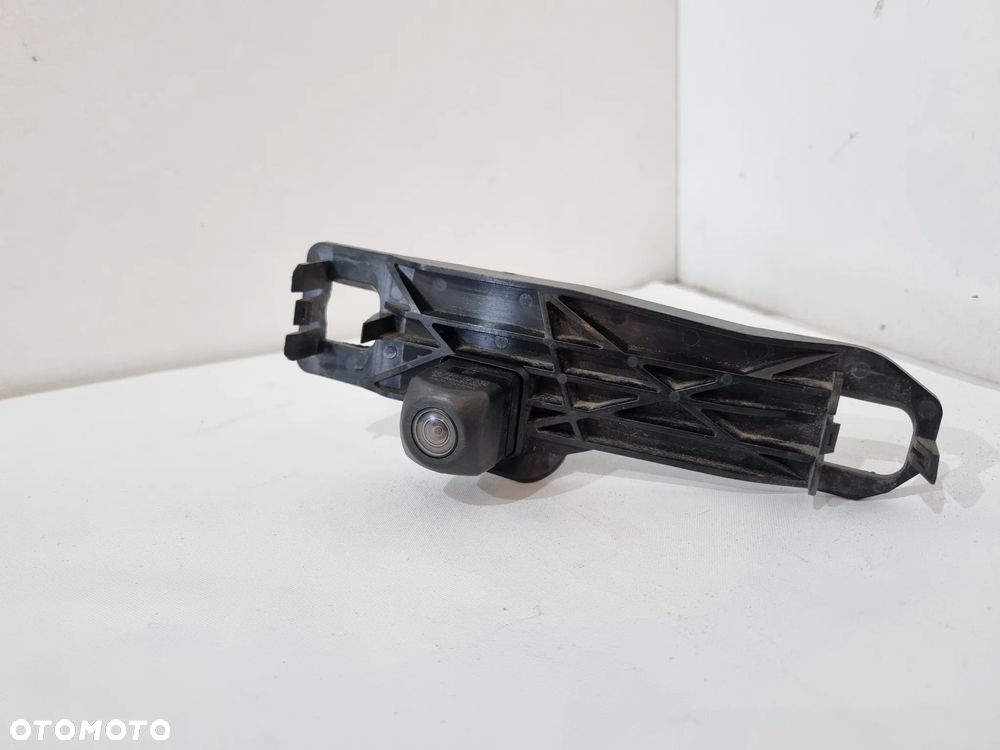 TOYOTA YARIS III VERSO KAMERA COFANIA 86790-0F030 - 1