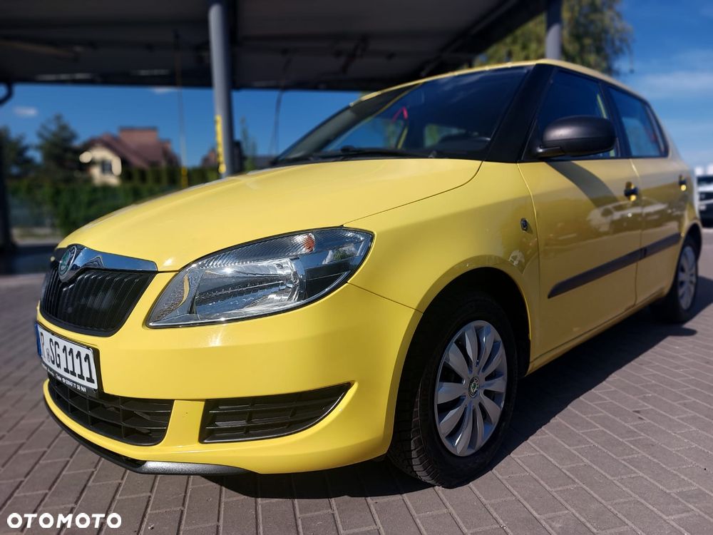 Skoda Fabia 1.2 HTP Cool Colour Edition - 7