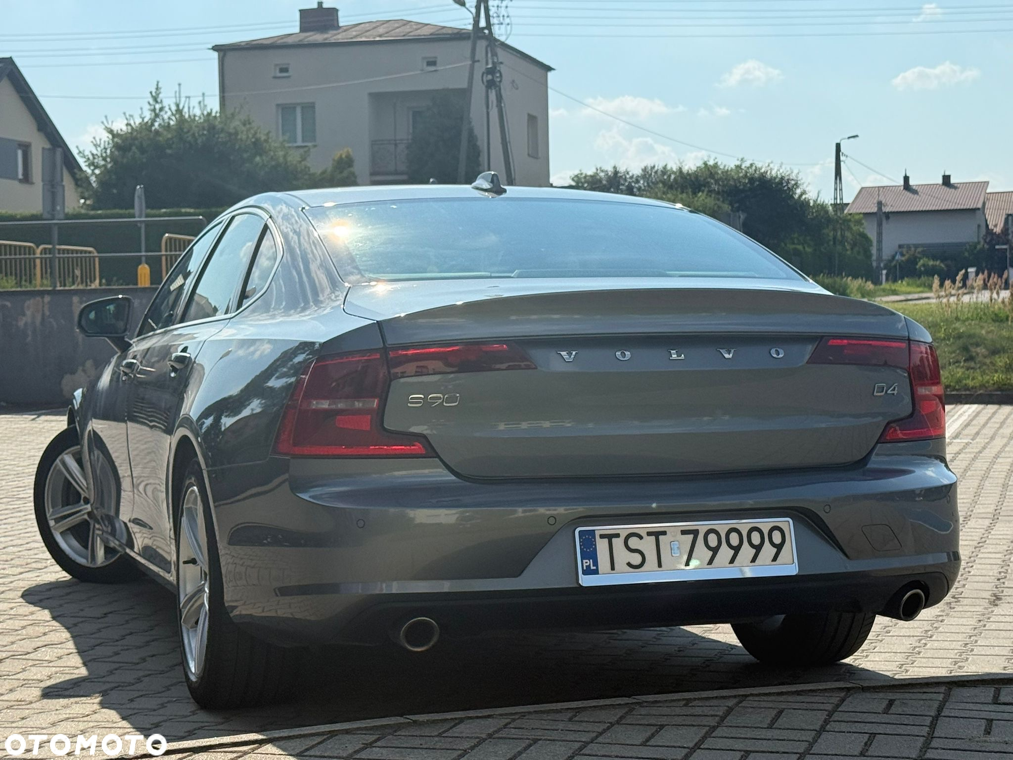 Volvo S90 D4 Momentum - 9