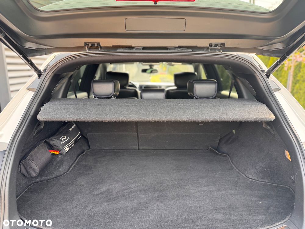 Infiniti QX70 3.7 S Design - 22
