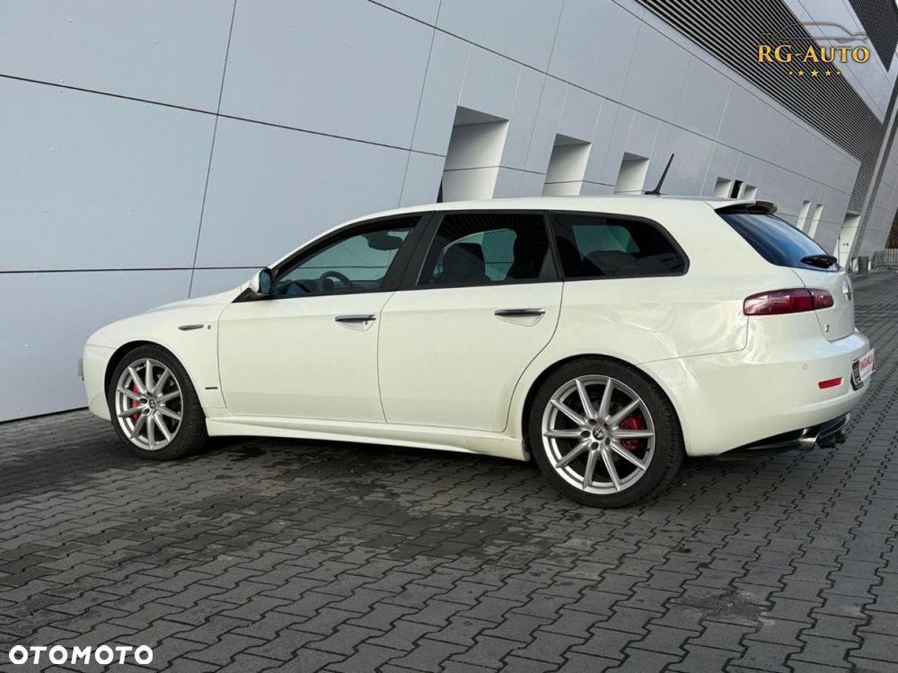 Alfa Romeo 159 - 15