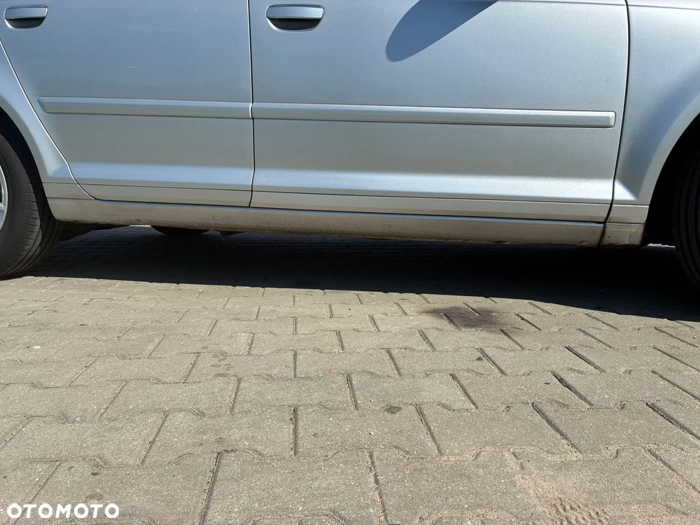 Audi A3 Sportback 2.0 TDI DPF Ambiente - 20