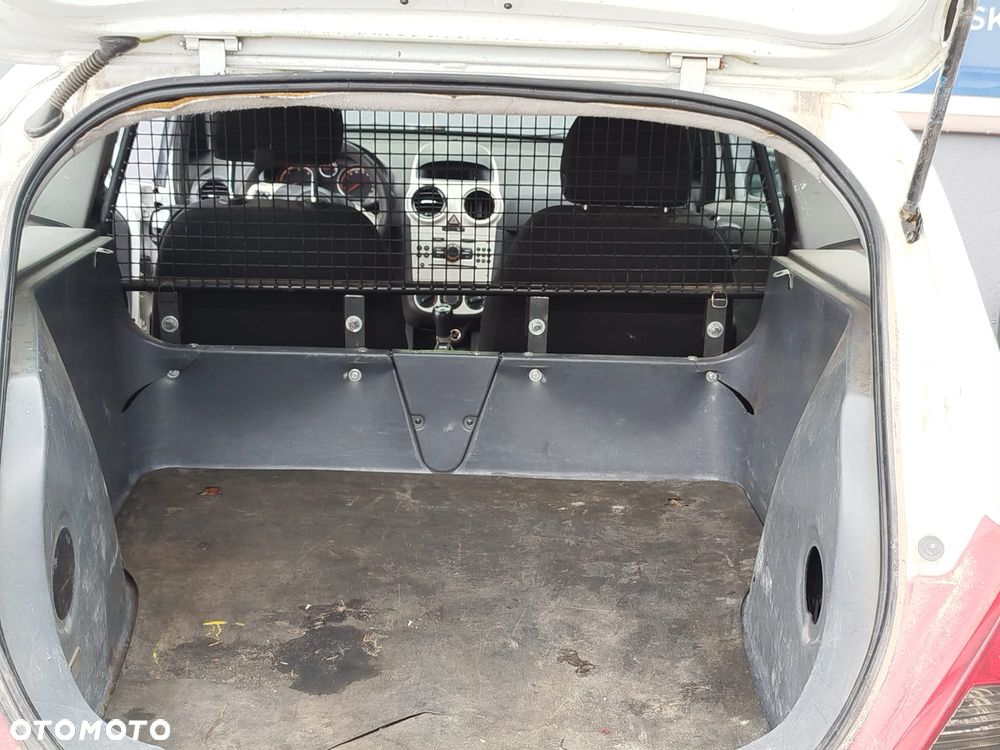 Opel Corsa - 7