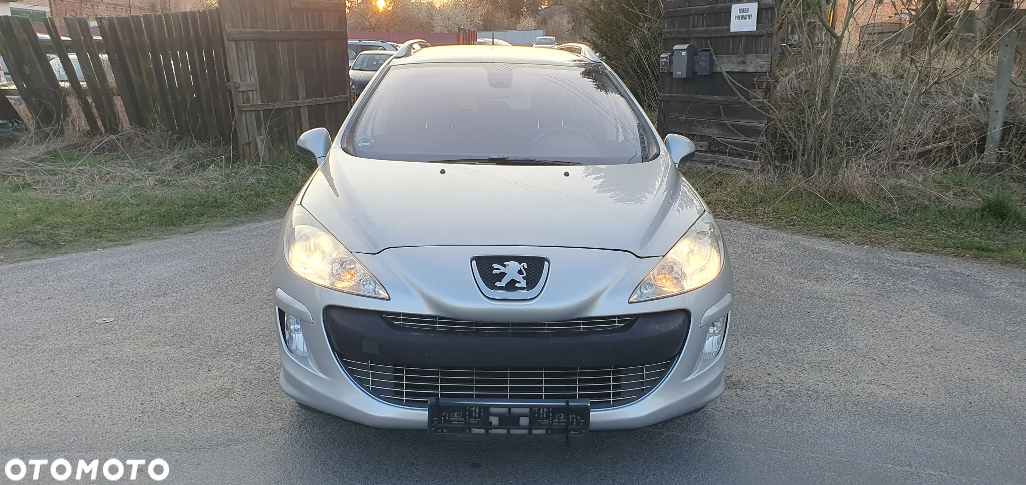 Peugeot 308 SW 155 THP Automatik Platinum - 16