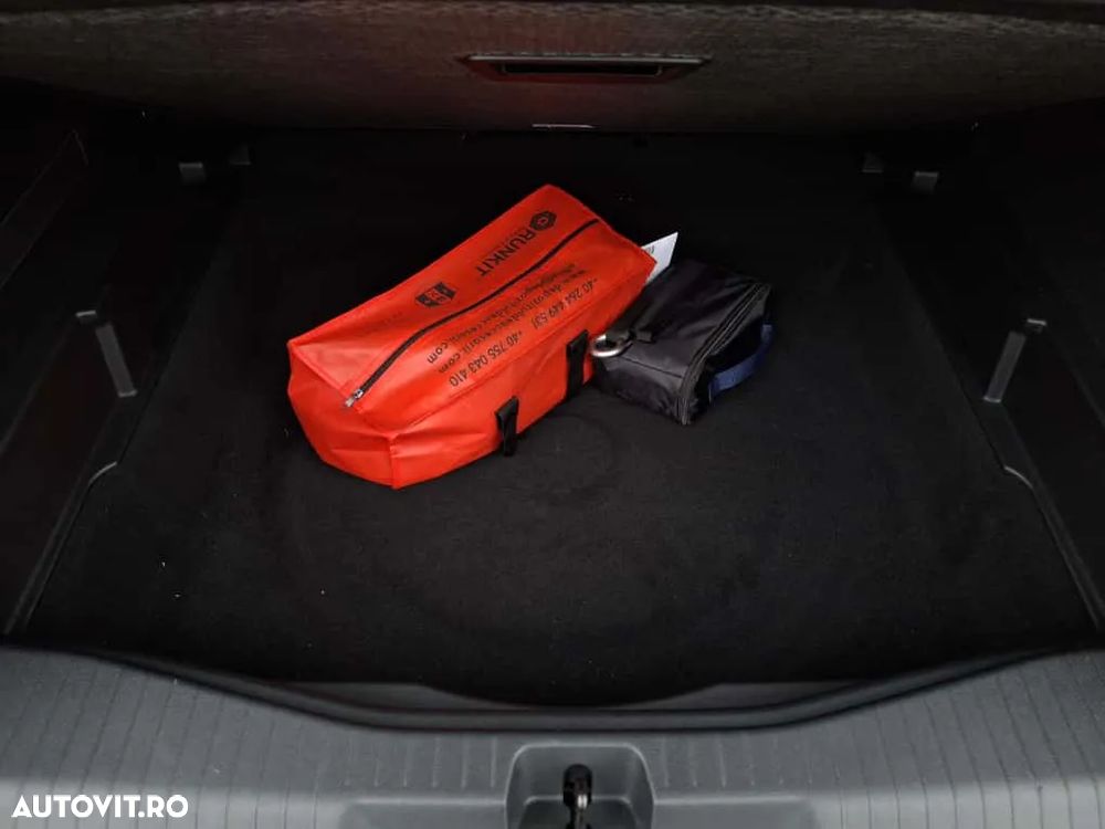 Opel Grandland 1.2 Turbo eDCT6 MHEV GS - 27