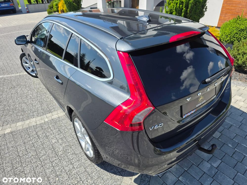 Volvo V60 D4 Geartronic Momentum - 6