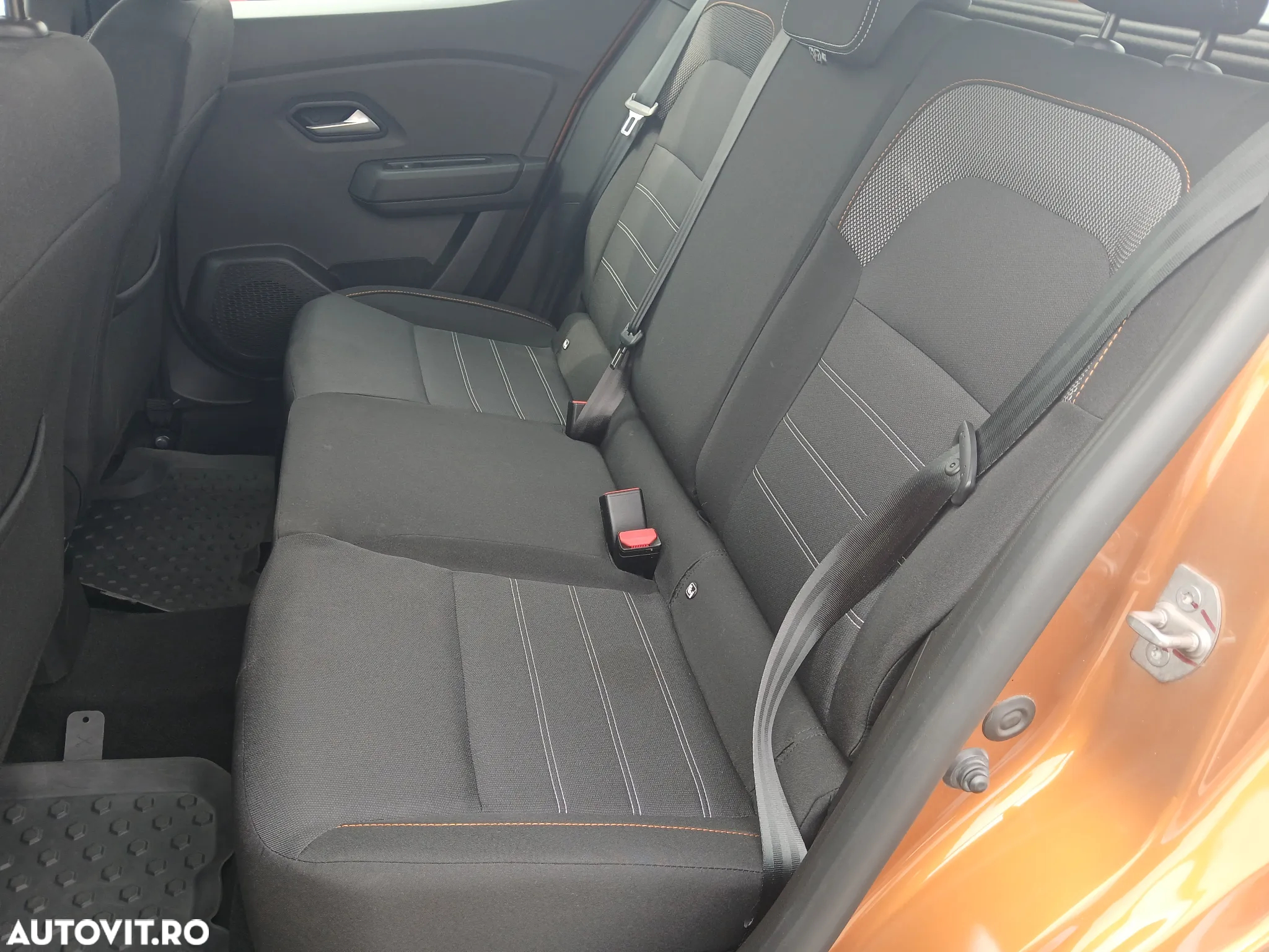 Dacia Sandero Stepway TCe 90 MT6 Comfort - 8
