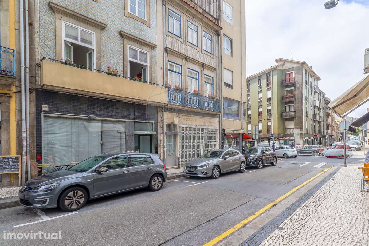 Prédio  para venda - Grande imagem: 2/28