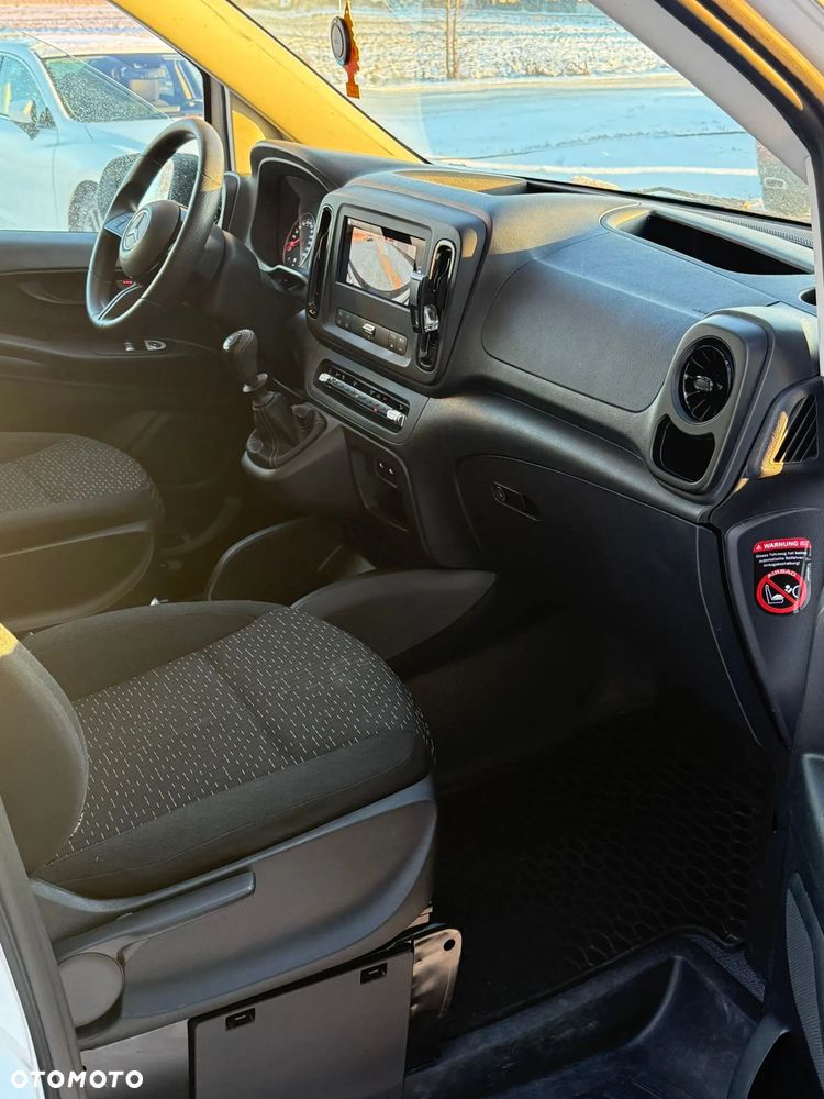 Mercedes-Benz Vito - 10