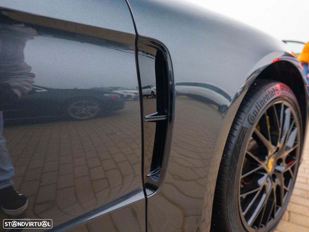 Porsche Panamera Sport Turismo 4 E-Hybrid - 37