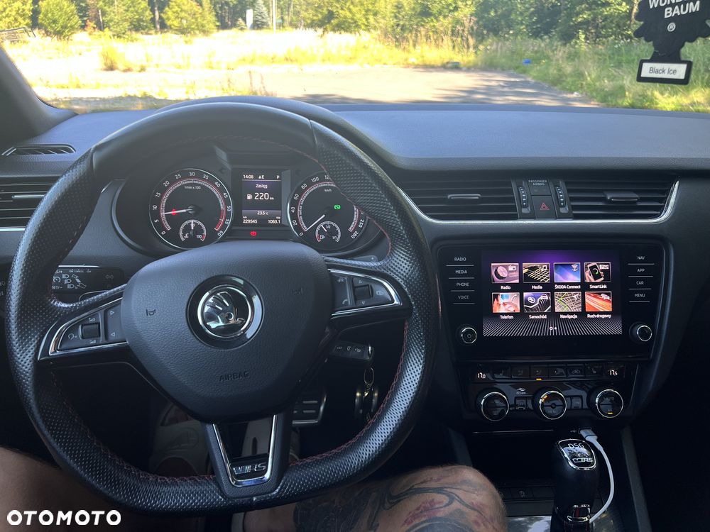 Skoda Octavia 2.0 TDI RS DSG - 14
